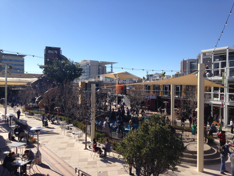 Illustration for article titled Visiting the Downtown Project's New Vegas Parks: Pretty, But Private